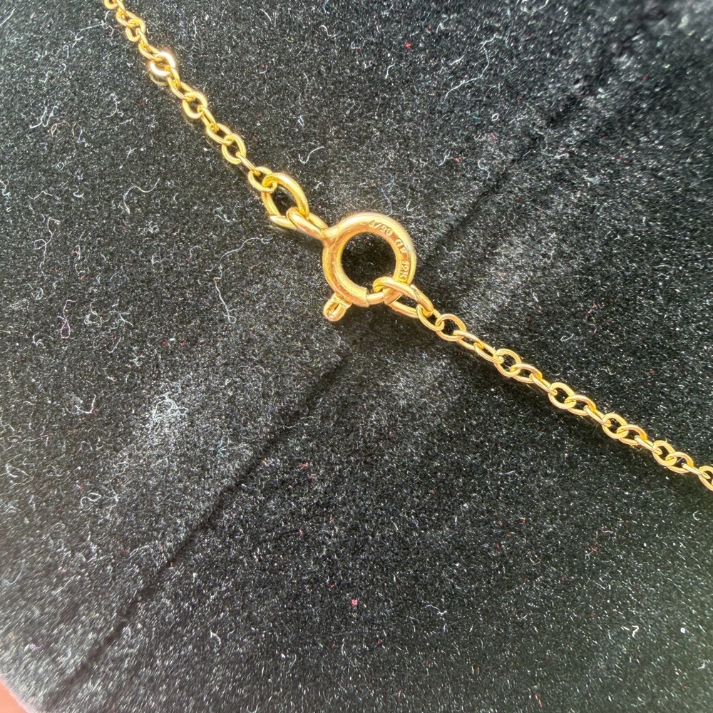 12K Gold Filled Necklace with pendant - Picture 3 of 4